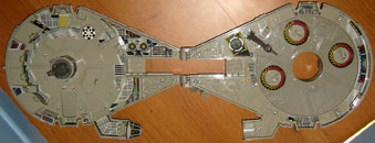 Star Wars Micro Machines Millennium Falcon Transforming Playset