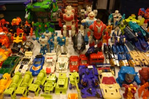 tfcon-toys3